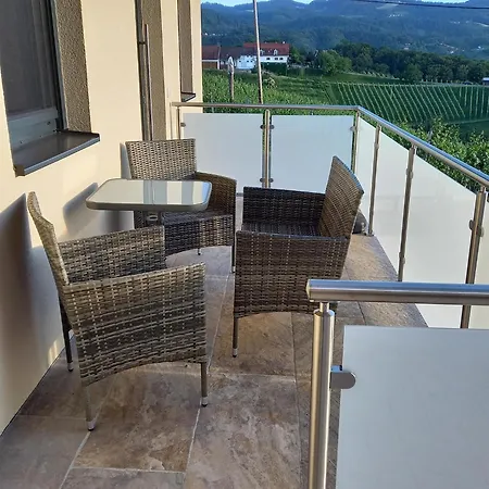 Apartment Kumpitsch Am Poessnitzberg *